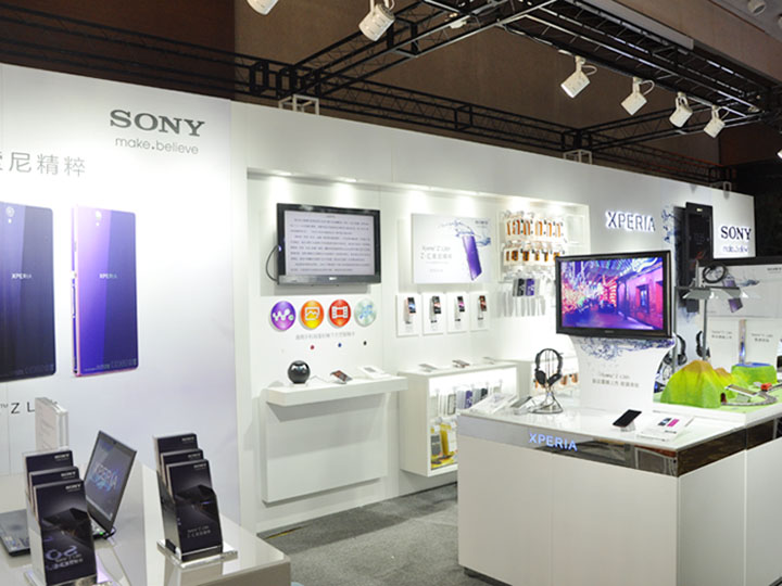 索尼手機展柜